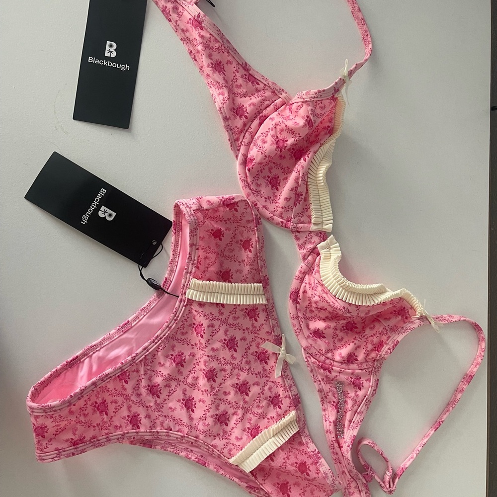 Black Bough Swim